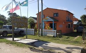 Hostel Lo De Milton