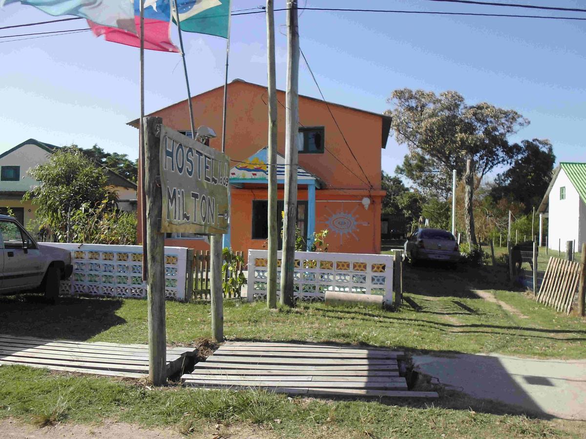 Hostel Lo De Milton Barra de Valizas Exterior foto
