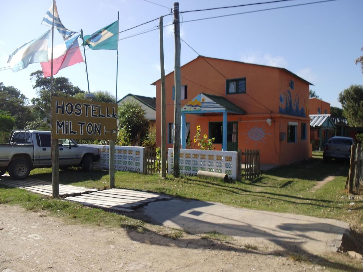Hostel Lo De Milton Barra de Valizas Exterior foto